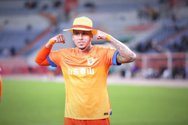 五大联赛-【中超】刘彬彬破门克雷桑梅开二度 泰山4比1津门虎